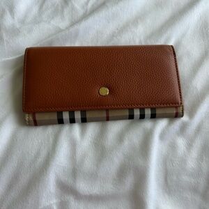 Checkered wallet